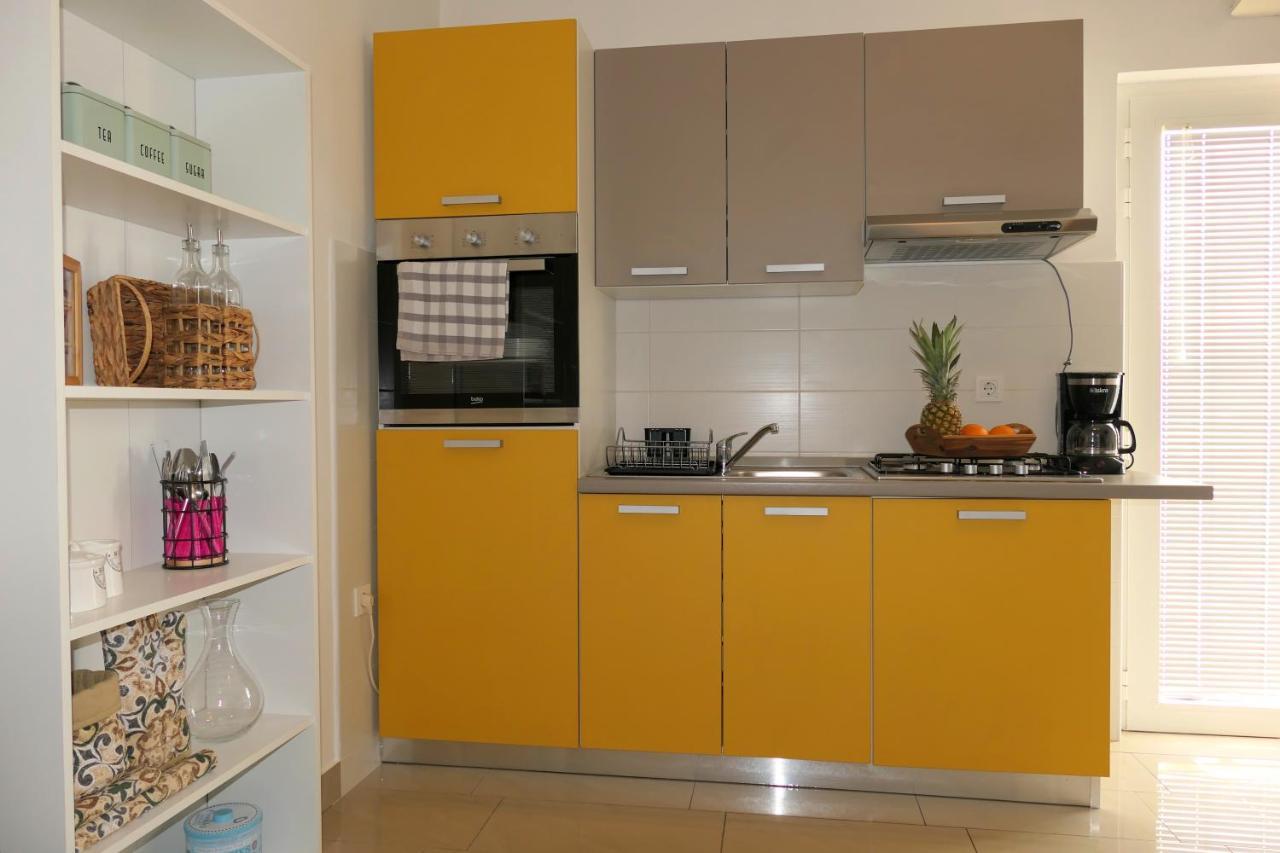 סנג' Apartment Laura מראה חיצוני תמונה